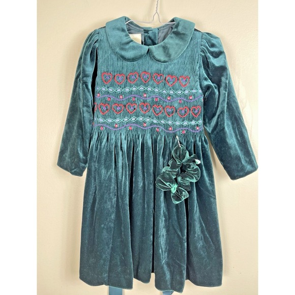 Laura Ashley Child Of Mine Other - VTG Laura Ashley Girls 2 Years Green Velvet Christmas Holiday Smocked Dress